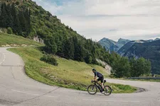 Thumbnail for article: Hoeveel maakt je gewicht écht uit op een klim? 