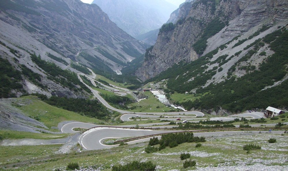 stelvio2.jpg