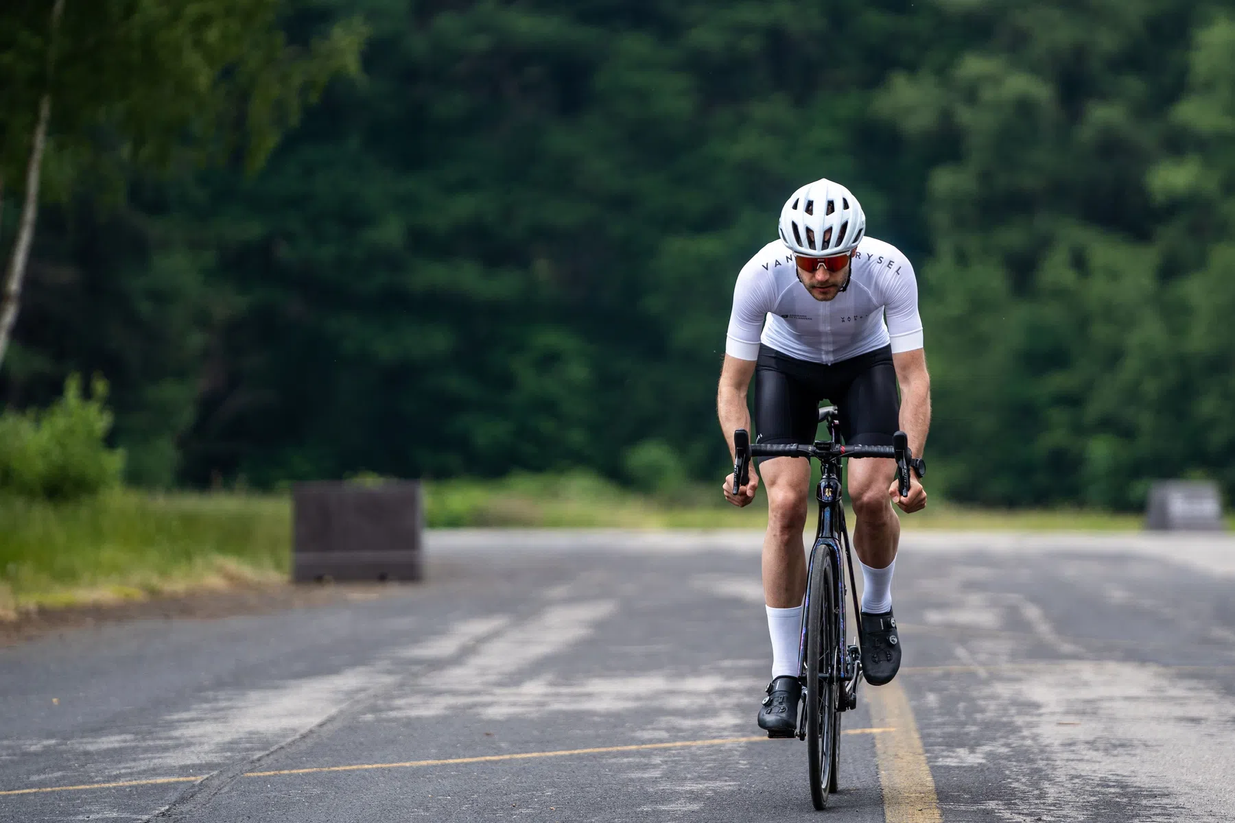 2021-06-09 Gijs Ferkranus _ TRLS - Bicycling Kleding Shoot Vliegbasis Soesterberg-00567 (2).jpg