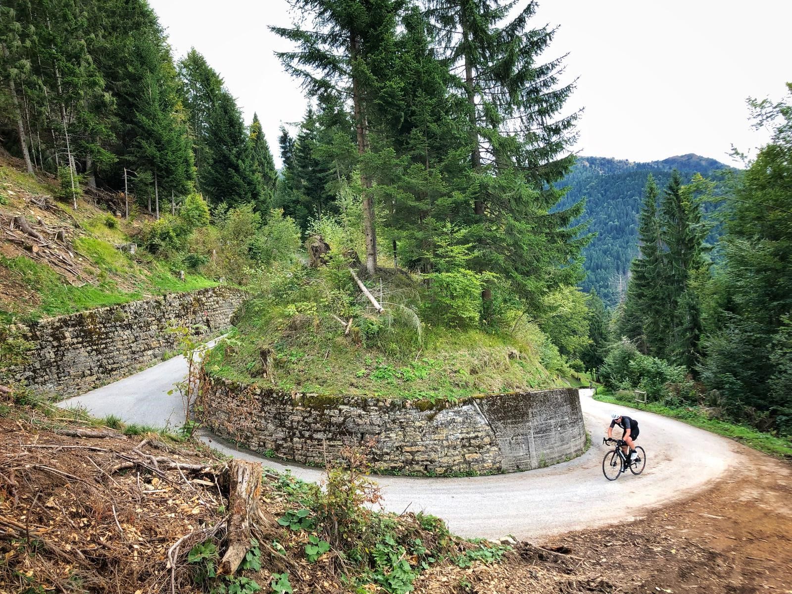 Pinarello F10 Disk - Monte Zoncolan.jpg