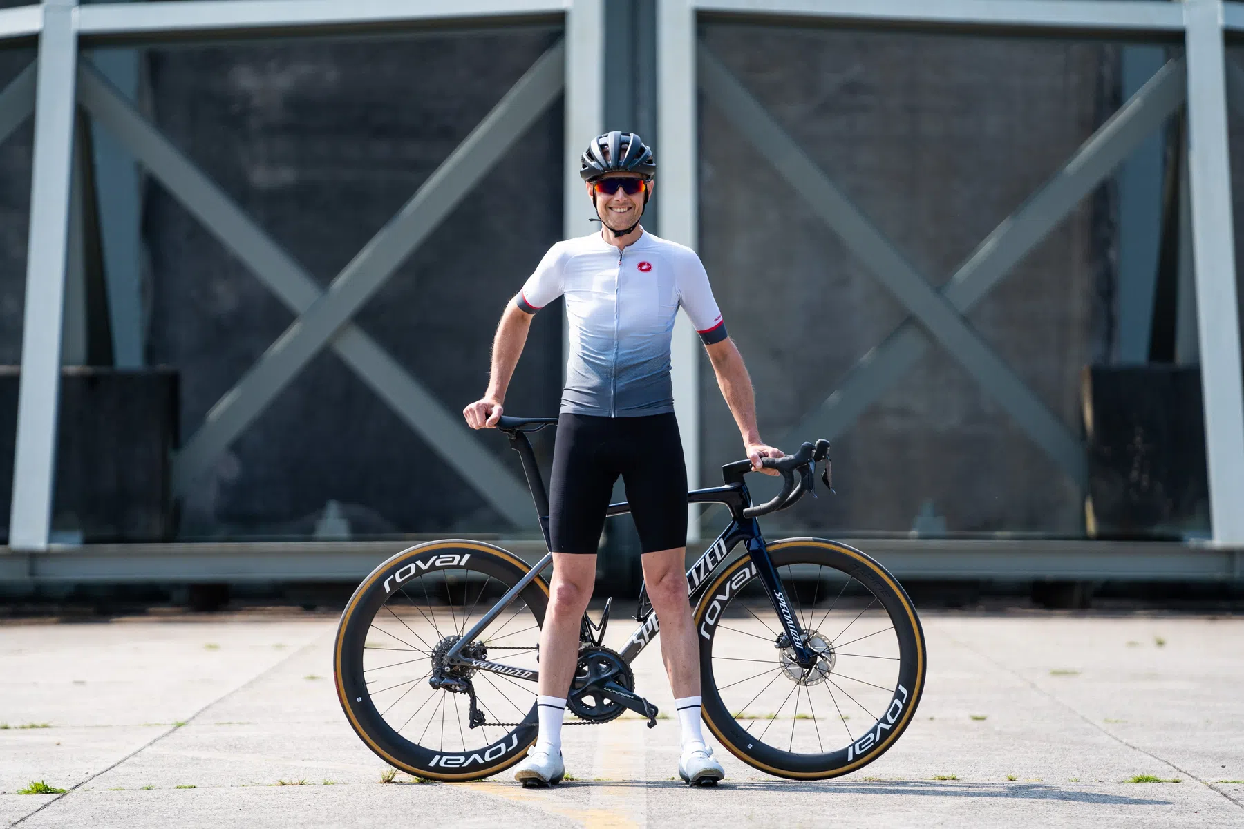2021-06-09 Gijs Ferkranus _ TRLS - Bicycling Kleding Shoot Vliegbasis Soesterberg-09938.jpg