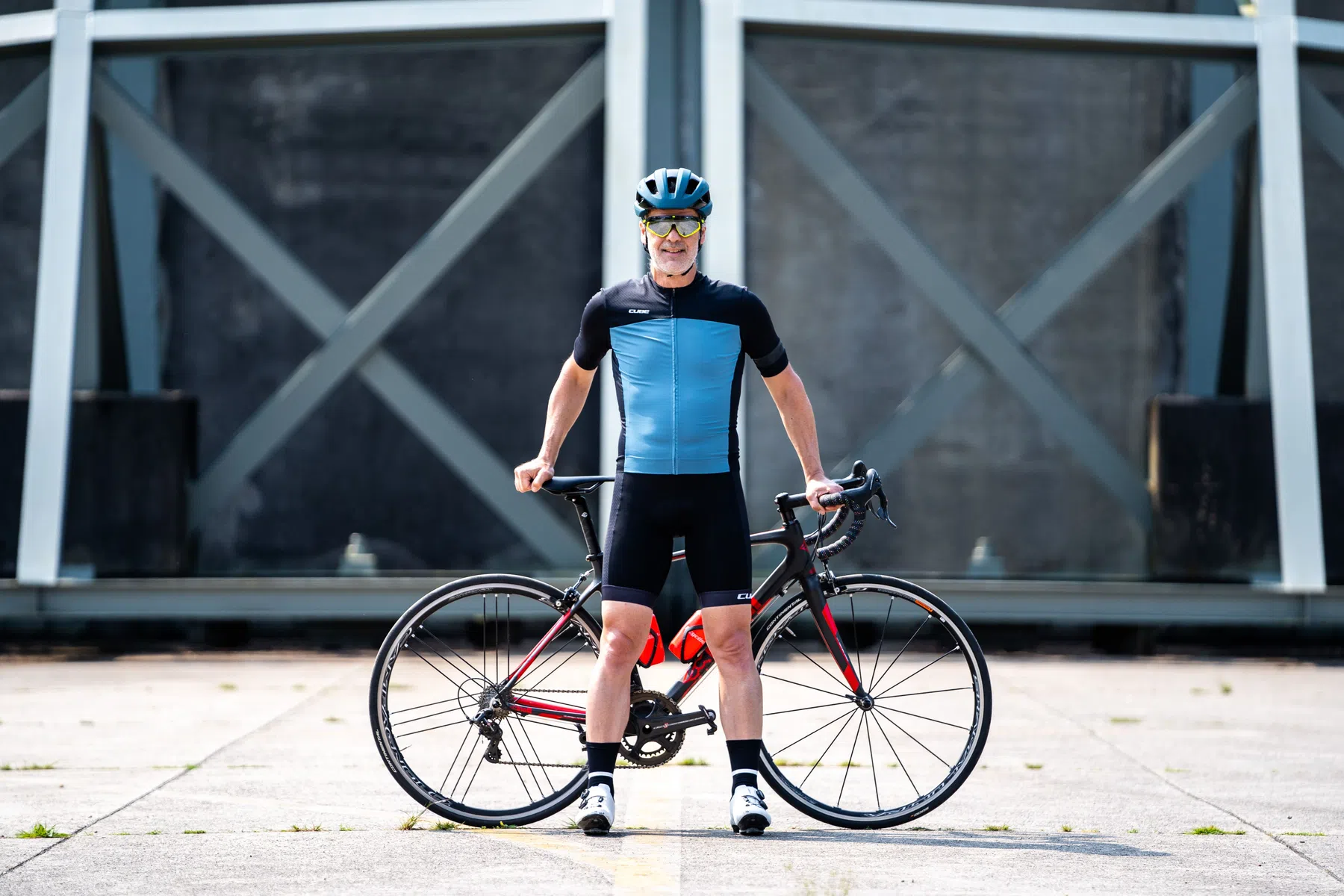 2021-06-09 Gijs Ferkranus _ TRLS - Bicycling Kleding Shoot Vliegbasis Soesterberg-09999.jpg