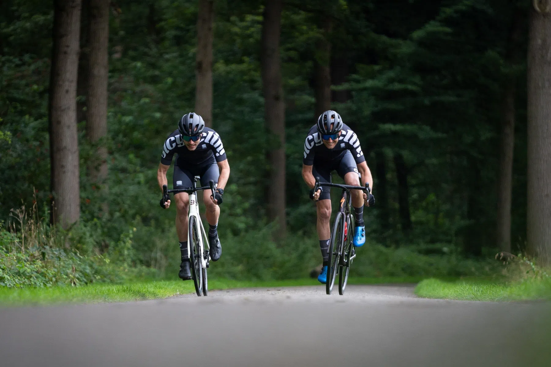 Gijs Ferkranus _ TRLS - 2021-08-18 Bicycling fotoshoot met Sander, Thomas en Mariska @Leersum-02742.jpg