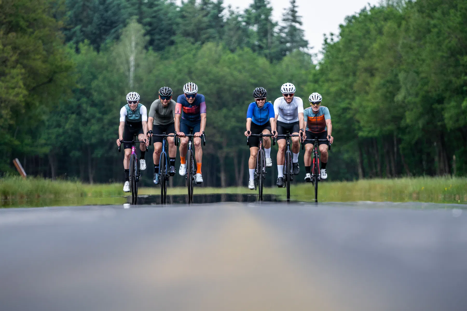 2021-06-09 Gijs Ferkranus _ TRLS - Bicycling Kleding Shoot Vliegbasis Soesterberg-00702.jpg