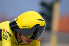 Thumbnail for article: Opmerkelijke tijdrithelm Visma-Lease a Bike doet veel stof opwaaien