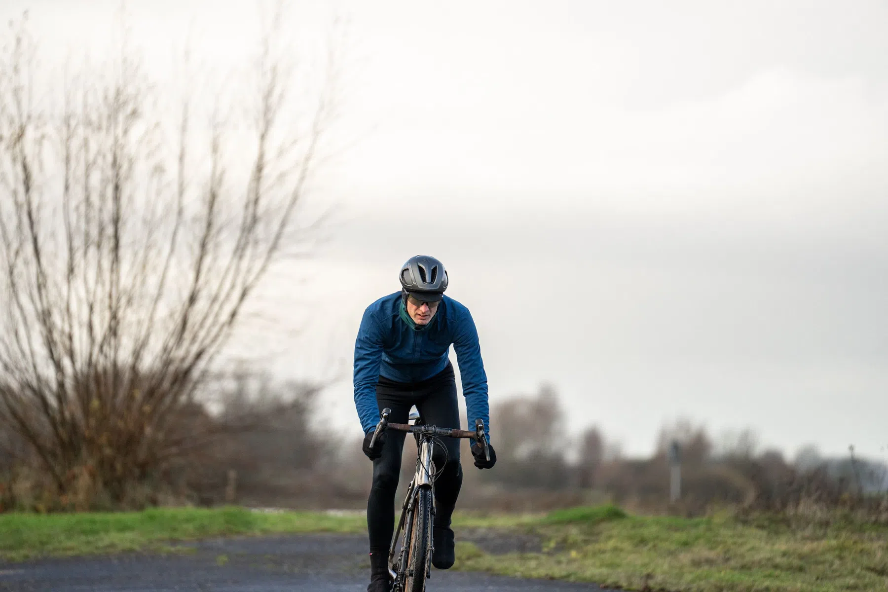 2024-12-03 Gijs Ferkranus � Peaks and Pines Outdoor Sports Photography - Bicycling Winterkleding 2024-01492.jpg