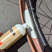 Thumbnail for article: 25% van de fietsers vindt tubeless te ingewikkeld