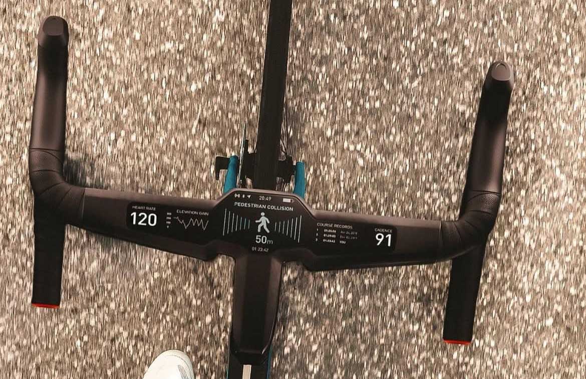 Een stuur met ingebouwd display als fietscomputer