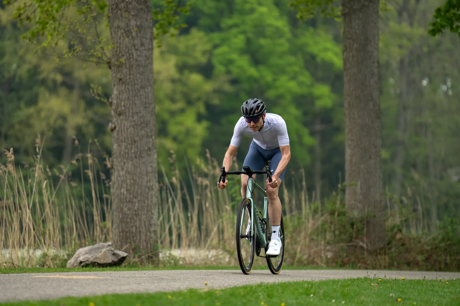 Zo verhoog je je VO2 max met intervaltraining op de fiets