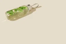 Thumbnail for article: Hittetip voor tussen je oren: Zo laat muntdrank je sneller rijden in de hitte