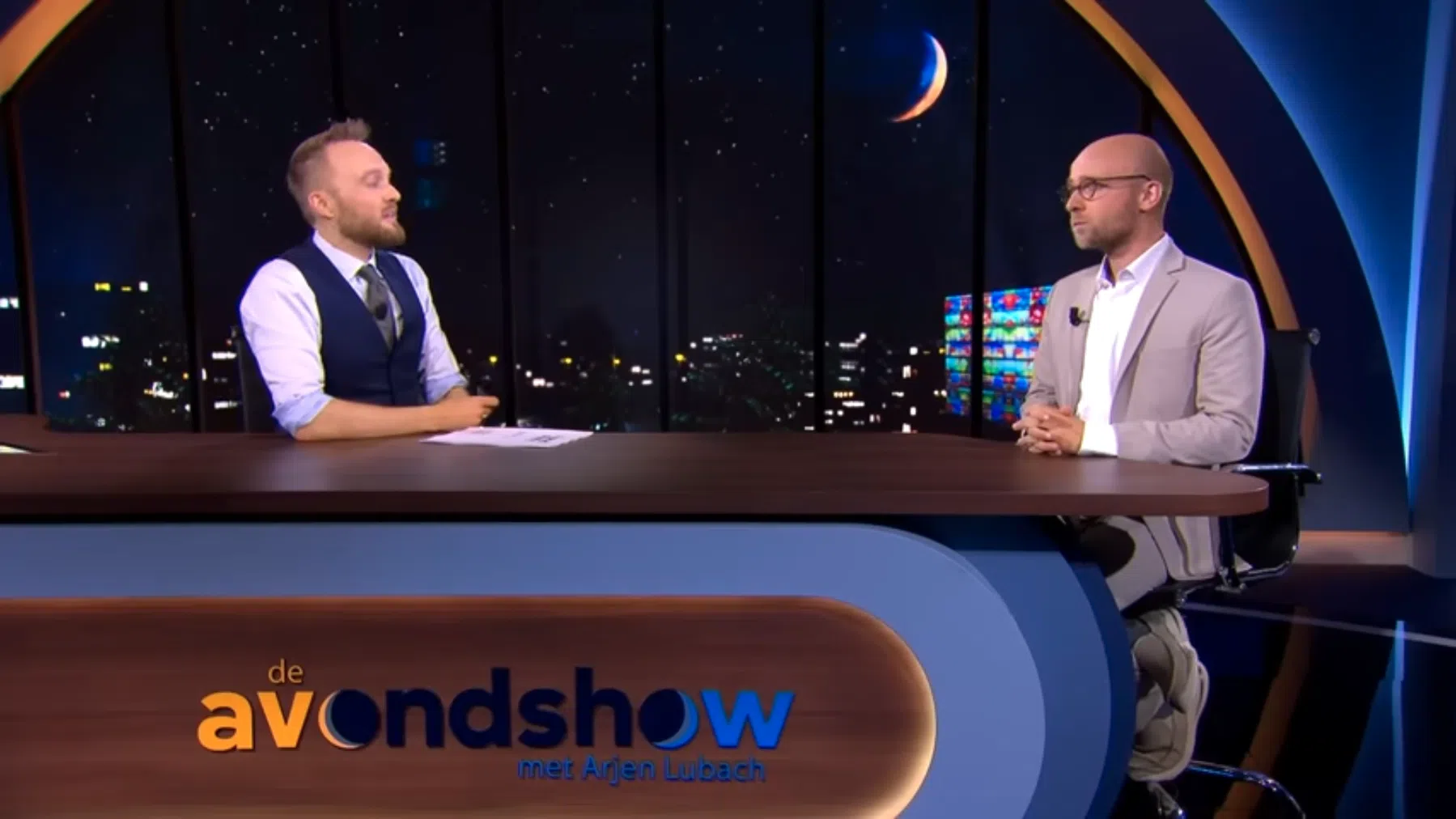 Arjen Lubach maakt hilarisch item ver WK Gravel