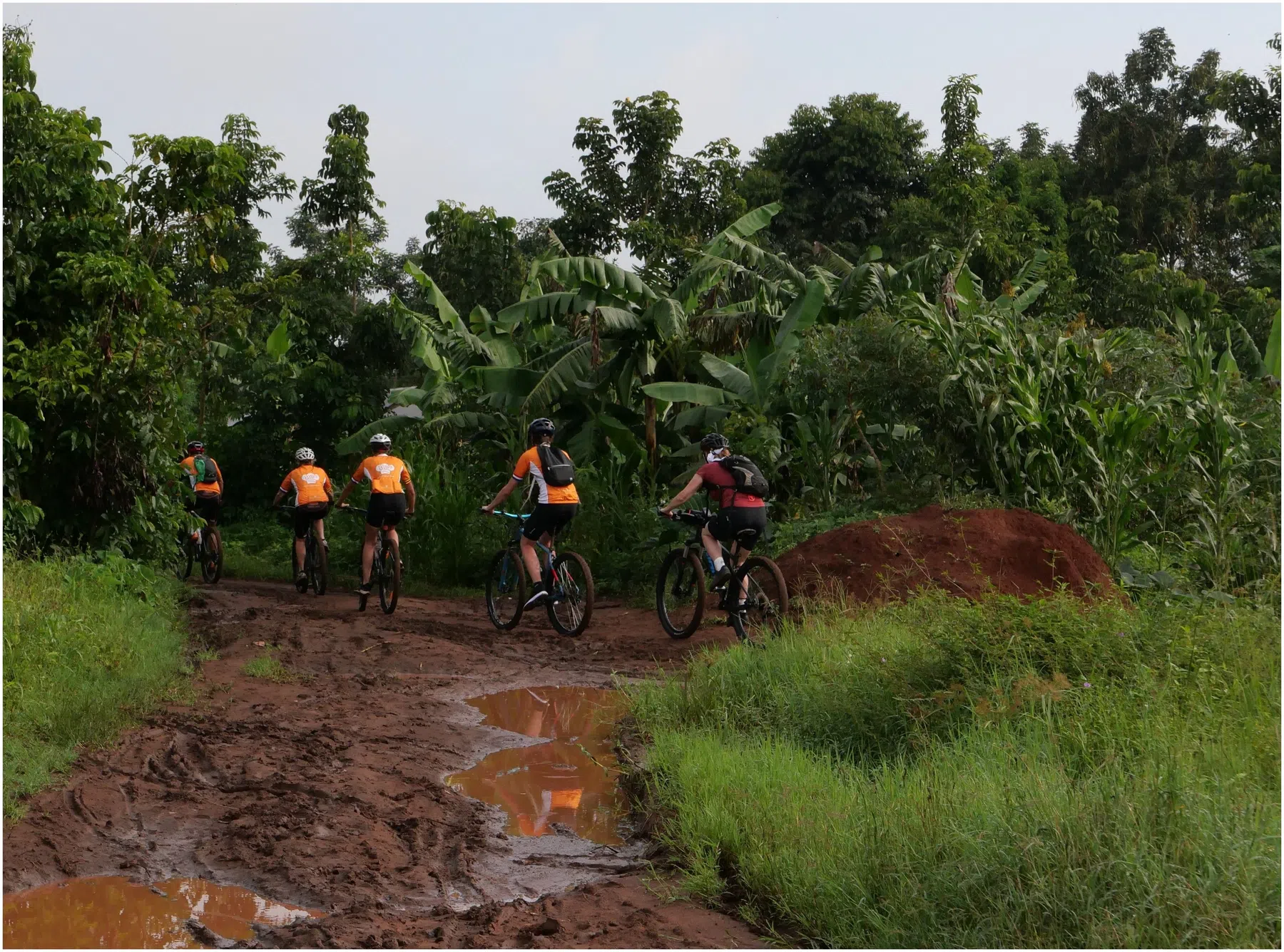Fiets mee door Oeganda voor Stichting Cycling out of Poverty