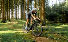 Thumbnail for article: Marianne Vos wordt wereldkampioen met KAPS-technologie