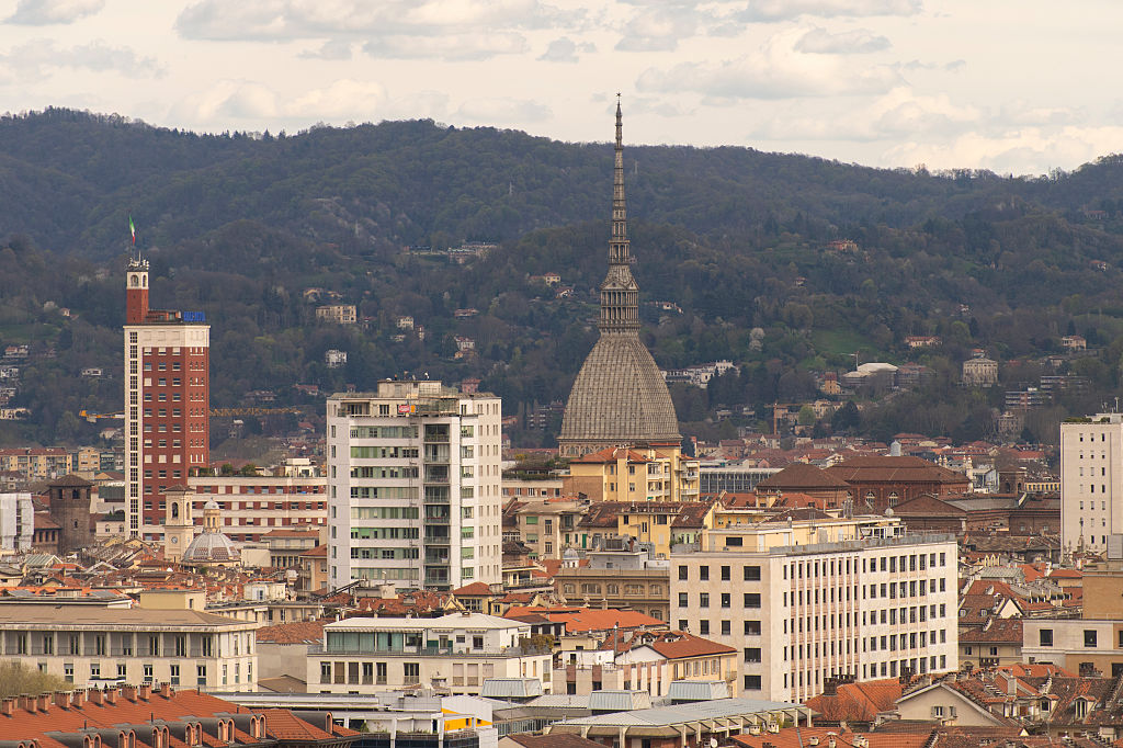 Waarom start de Vuelta 2025 in Italië?