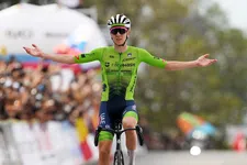 Thumbnail for article: Tadej Pogačar prolongeert wereldtitel op WK Rwanda 2025