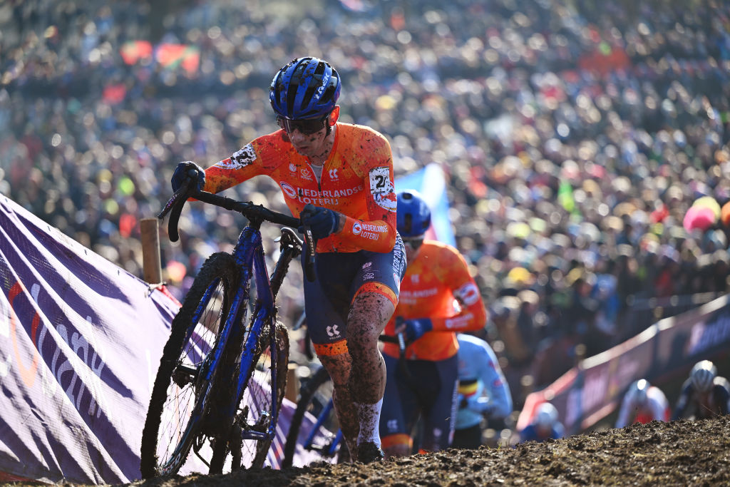 Lars van der Haar wil vooral genieten bij zijn laatste EK Veldrijden