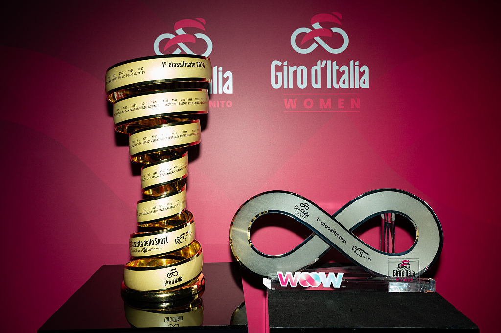 Giro d’Italia 2026: een lichtere koers die Vingegaard en Evenepoel moet verleiden