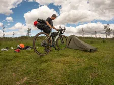 Thumbnail for article: Top 10 bikepacking FAQ: 3 lijsten van beginner tot expert