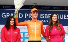 Thumbnail for article: Axel van der Tuuk: "Die strakke aanpak werkte niet voor mij"