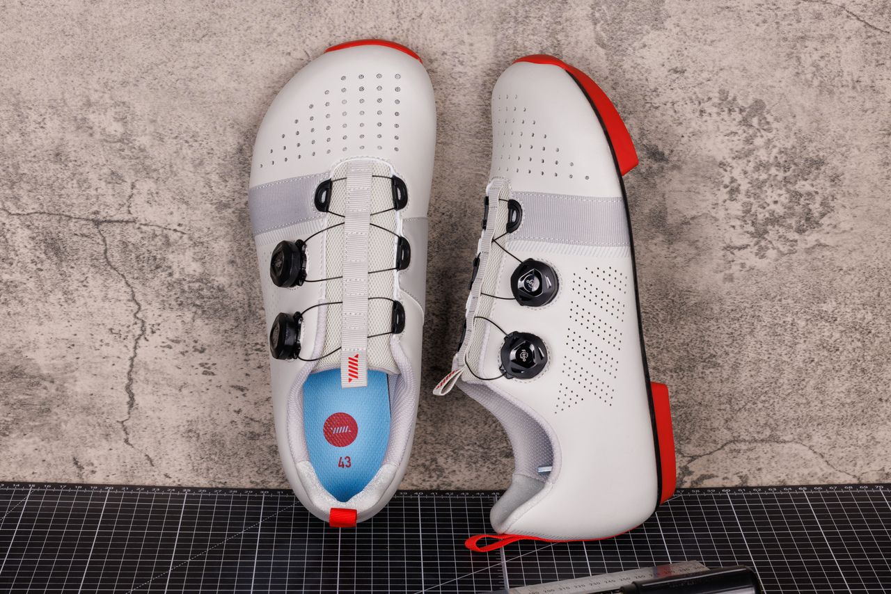 Review: Strong Feet Athletics Leviathan wielerschoenen