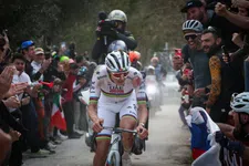 Thumbnail for article: Strade Bianche 2026 (mannen): De favorieten, het parcours en de geschiedenis