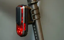 Thumbnail for article: Garmin Varia RearVue 820: heilige graal onder de fietsverlichting?