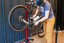 Thumbnail for article: Redactie-test: de beste fietsreparatiestandaards voor thuismonteurs