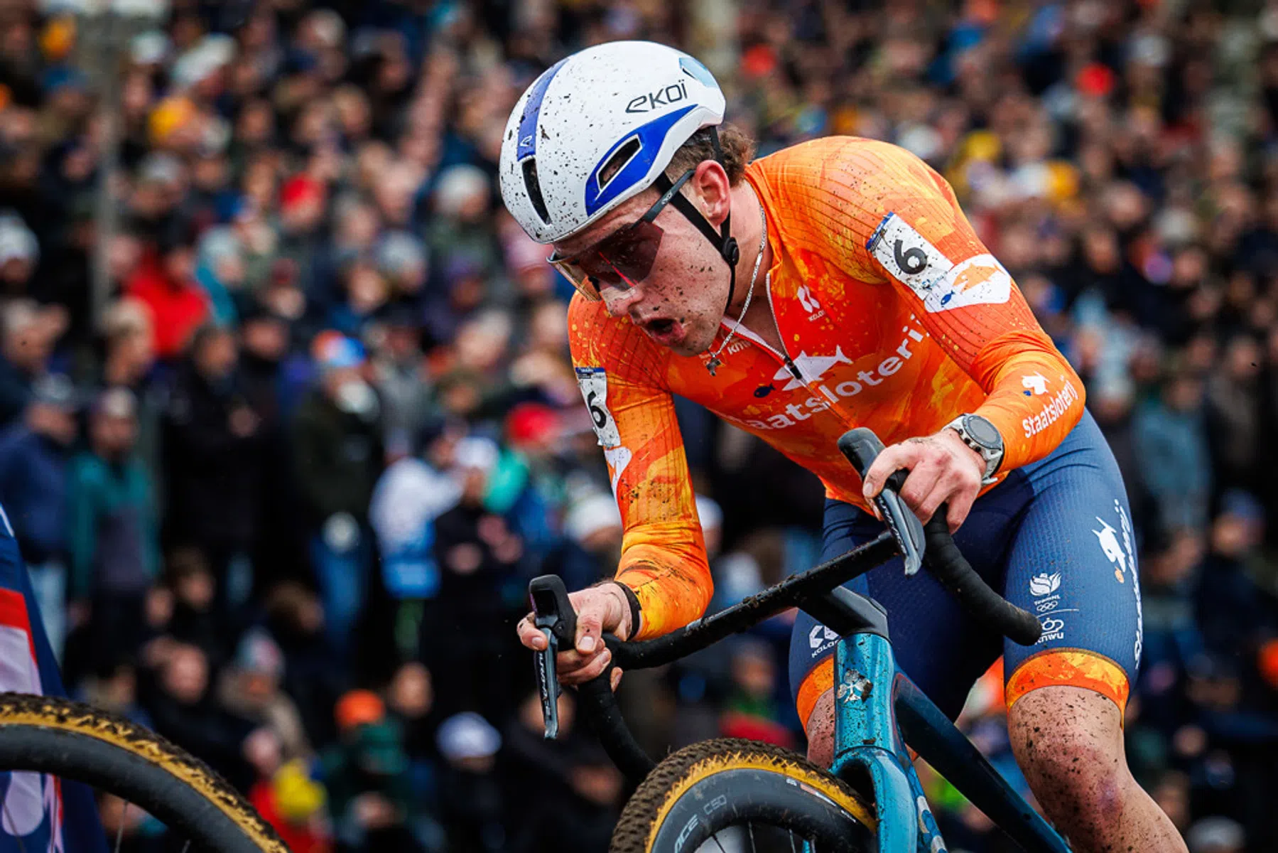 PRO SHOTS / Jules van Iperen