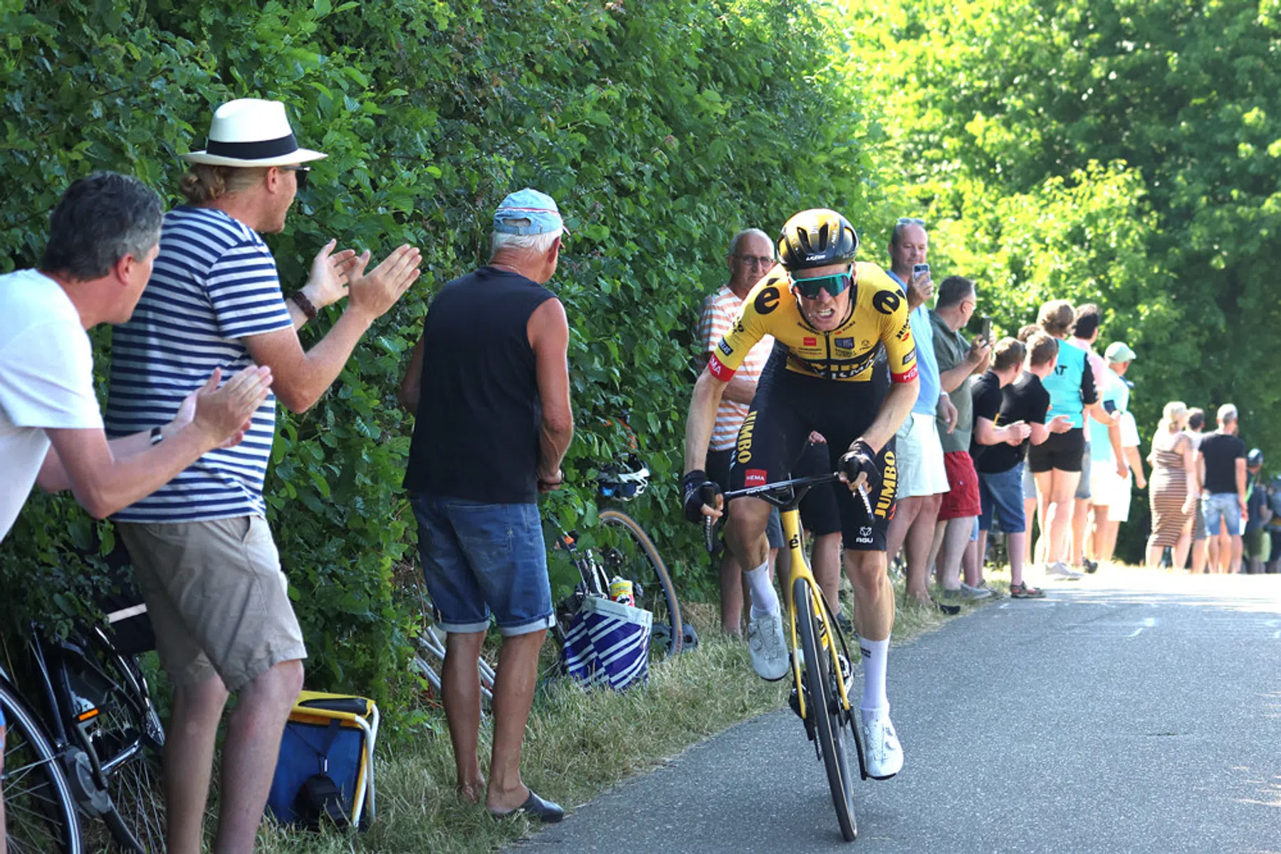 PRO SHOTS / George Deswijzen