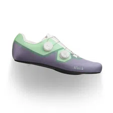 Thumbnail for article: Fizik lanceert nieuwe Lyra fietsschoenen