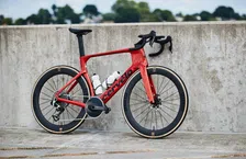 Thumbnail for article: Waarom "superfietsen" overhyped zijn voor de meeste fietsers