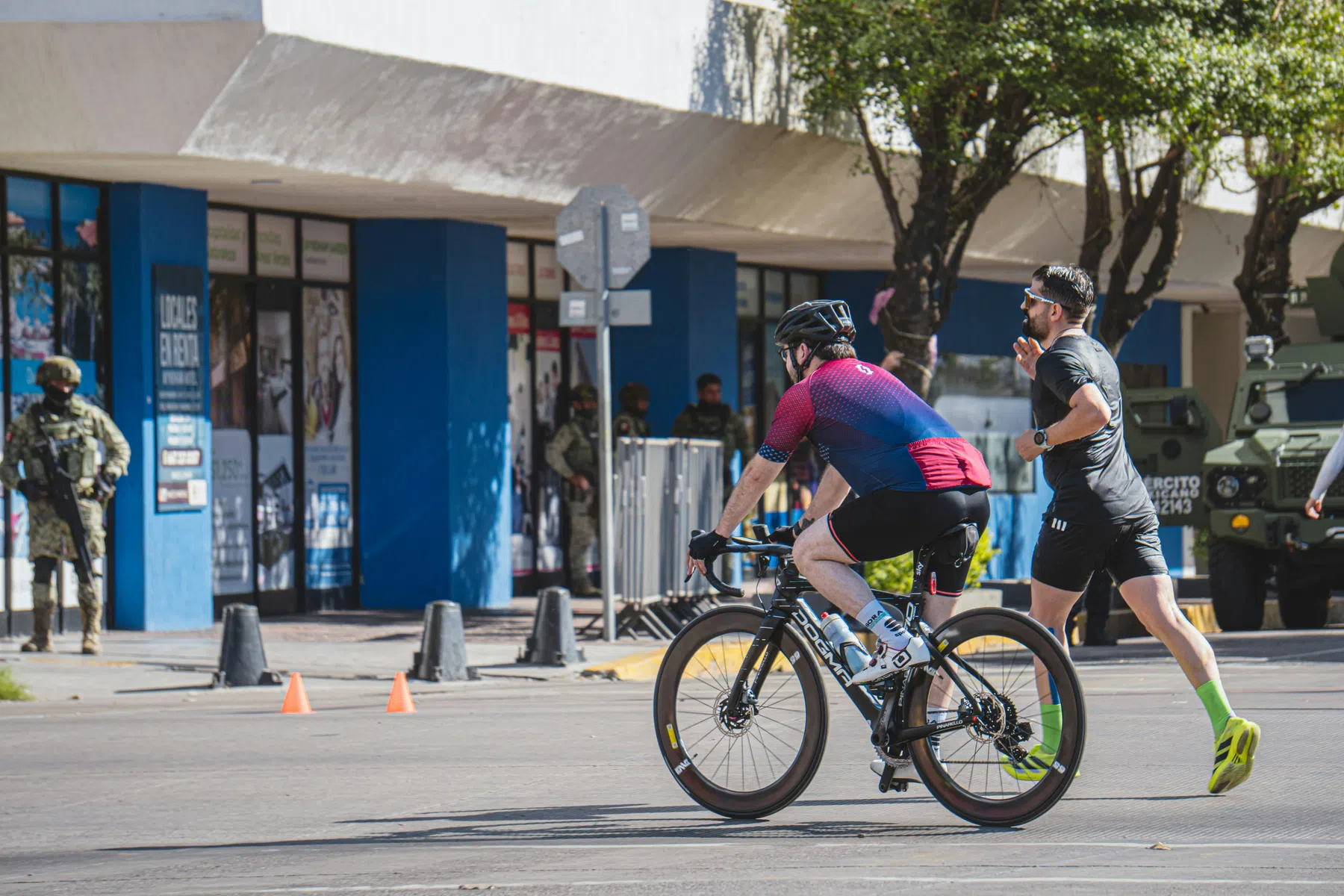 Photo by <a href="https://unsplash.com/@retratodeportivo?utm_source=unsplash&utm_medium=referral&utm_content=creditCopyText">RETRATO DEPORTIVO</a> on <a href="https://unsplash.com/photos/cyclist-and-runner-race-on-a-city-street-scJ5ZY97nIM?utm_source=unsplash&utm_medium=referral&utm_content=creditCopyText">Unsplash</a>       