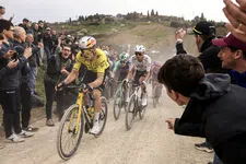 Thumbnail for article: Ronde van Vlaanderen: Oproep aan de fans, houd afstand!