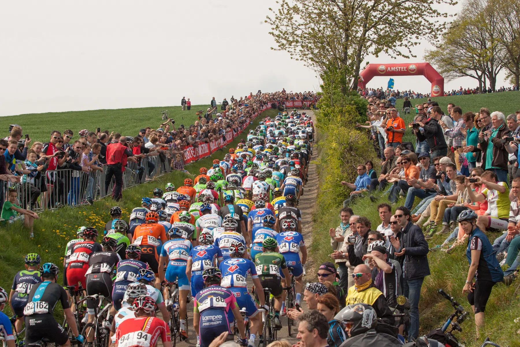 PRO SHOTS / George Deswijzen