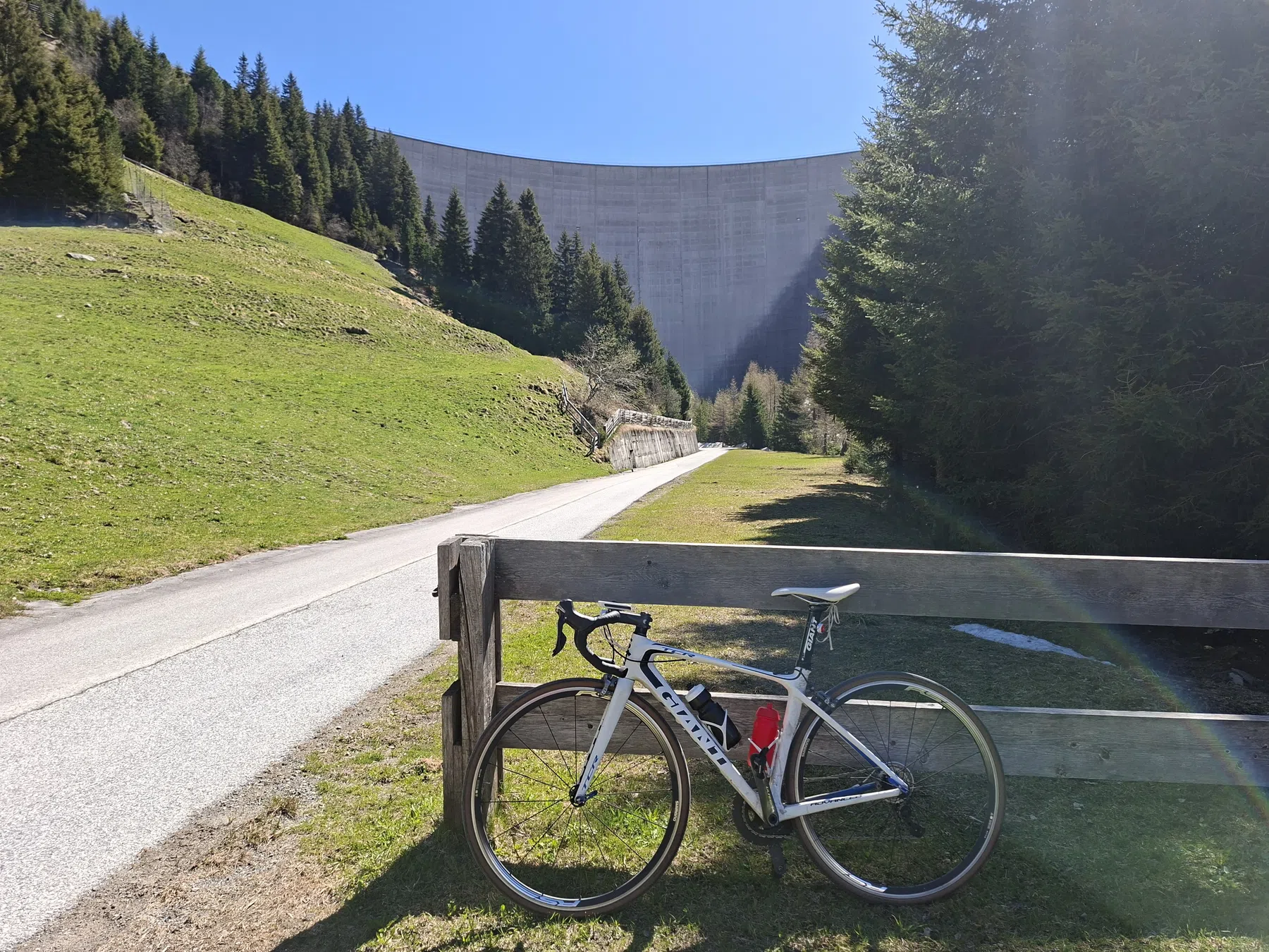 Wielrennen in het Zillertal naar indrukwekkende stuwmeren
