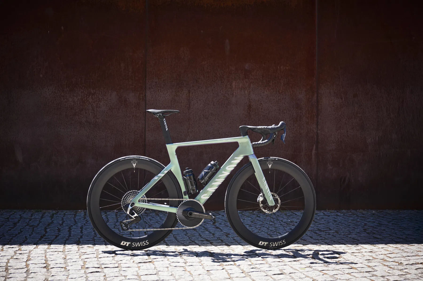 CANYON AEROAD
