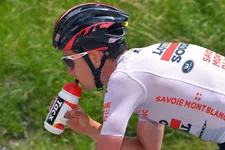 Thumbnail for article: Dit gebeurt er met je lichaam als je niet genoeg water drinkt
