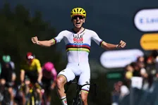 Thumbnail for article: Tadej Pogačar wint met overmacht etappe 3 Tour de France in Les Angles