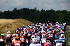 Thumbnail for article: Hoe Tour-rensters onderweg naar het toilet gaan