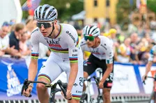Thumbnail for article: Pogacar jaagt in de Vuelta 2026 op wat Vingegaard al heeft