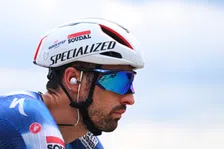 Thumbnail for article: Waarom voelt een zware fietstraining makkelijker met muziek?