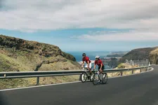Thumbnail for article: Dit is waarom je herstel na het fietsen al misgaat vóór je aan tafel zit