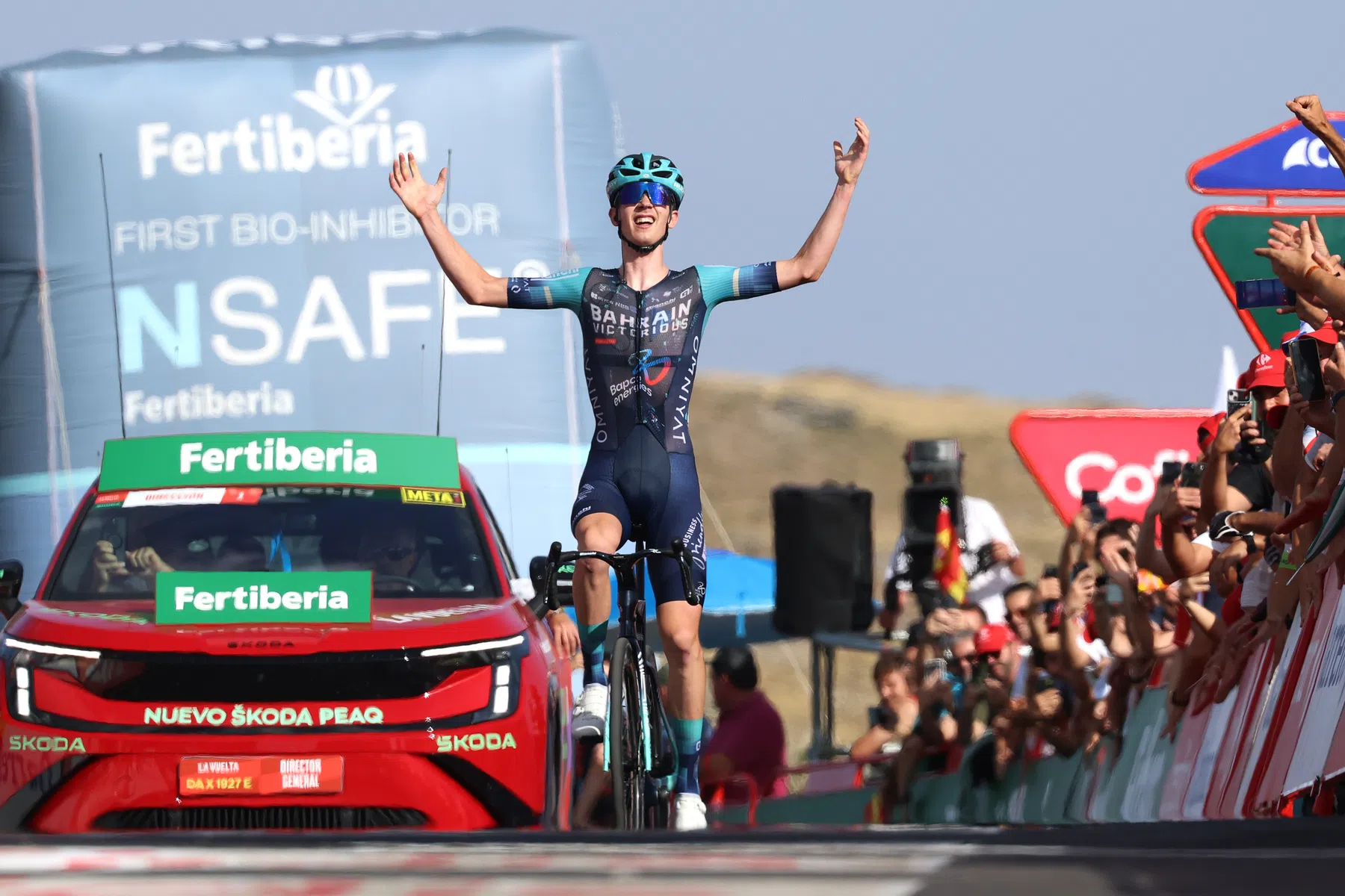 Jakob Omrzel wint geweldige bergrit naar Calar Alto in etappe 12 Vuelta