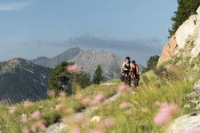 Thumbnail for article: Bicycling Magazine Gravel en bikepacking editie 2026: Nu in de winkels!