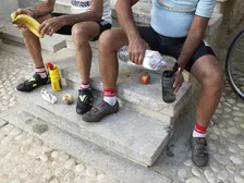 Thumbnail for article: 100 km fietsen: waarom je lichaam rond km 50 leegloopt